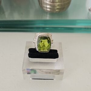 Elegant Sterling Silver and Green Gemstone Ring